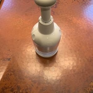 Pampered Chef food chopper